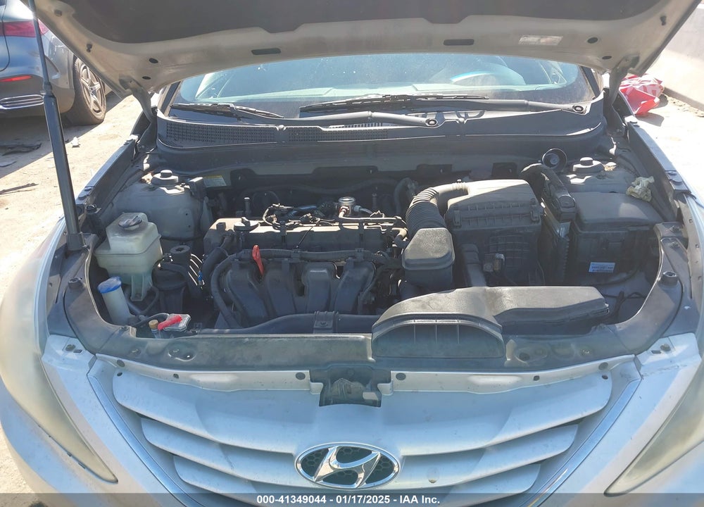 2011 HYUNDAI SONATA VIN: 5NPEB4AC9BH098371