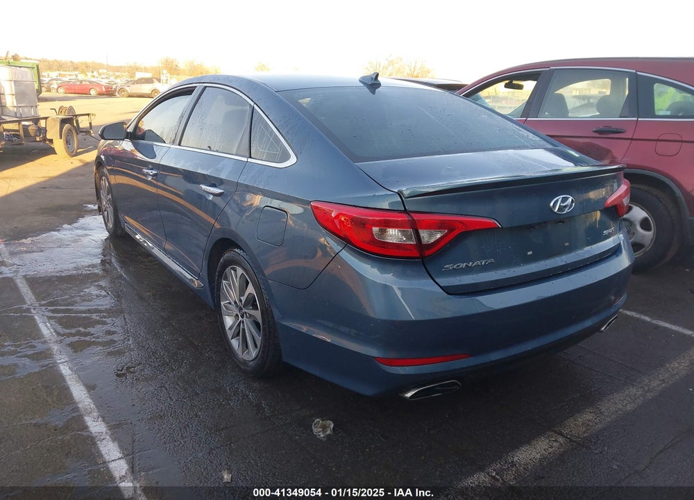 2016 HYUNDAI SONATA VIN: 5NPE34AF9GH318199