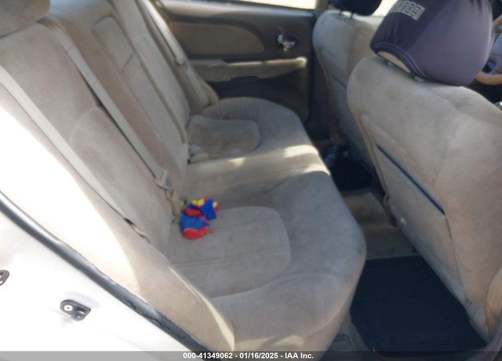 2002 HYUNDAI SONATA GLS/LX VIN: KMHWF35H12A511525