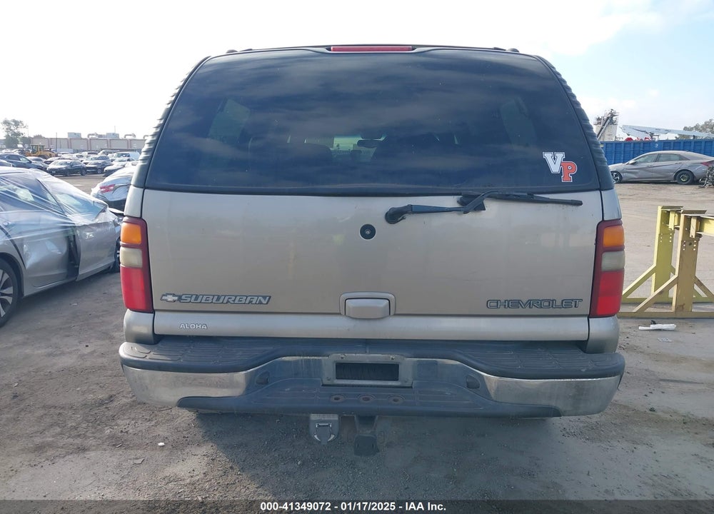 2002 CHEVROLET SUBURBAN 2500 LT VIN: 3GNGC26G22G315166