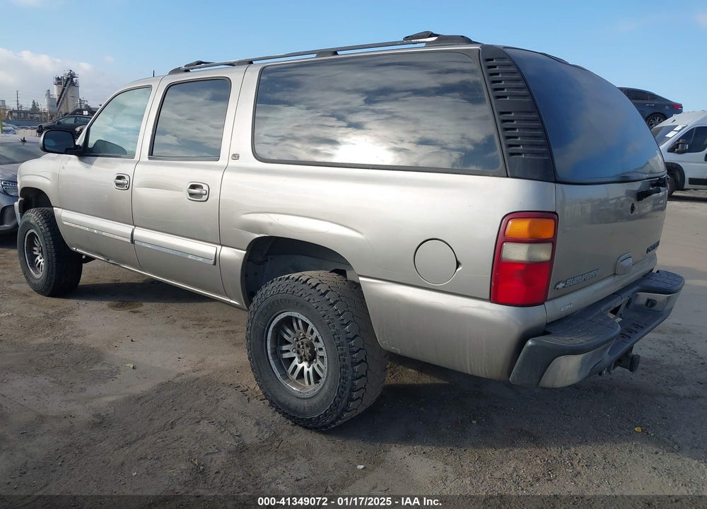 2002 CHEVROLET SUBURBAN 2500 LT VIN: 3GNGC26G22G315166