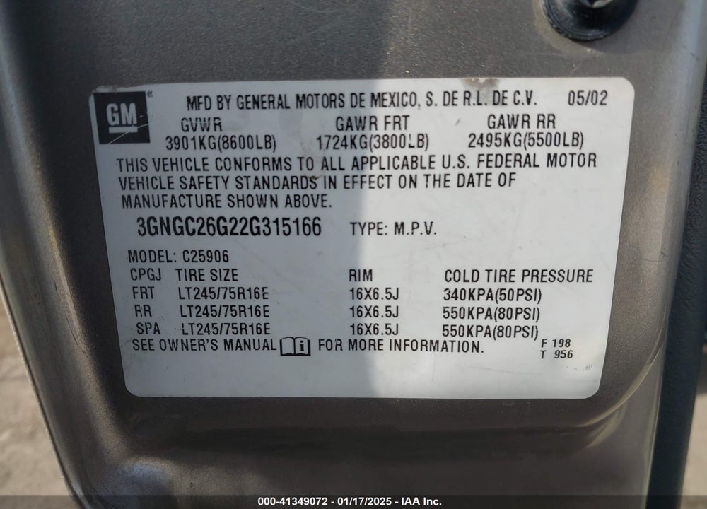 2002 CHEVROLET SUBURBAN 2500 LT VIN: 3GNGC26G22G315166