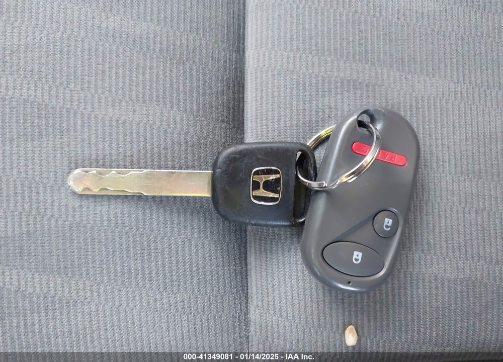 2004 HONDA CIVIC LX VIN: 2HGES15604H635919