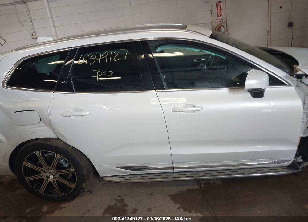 2021 VOLVO XC60 VIN: YV4A22RL8M1882944