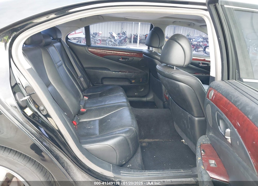 2010 LEXUS LS 460 VIN: JTHGL5EF2A5039224