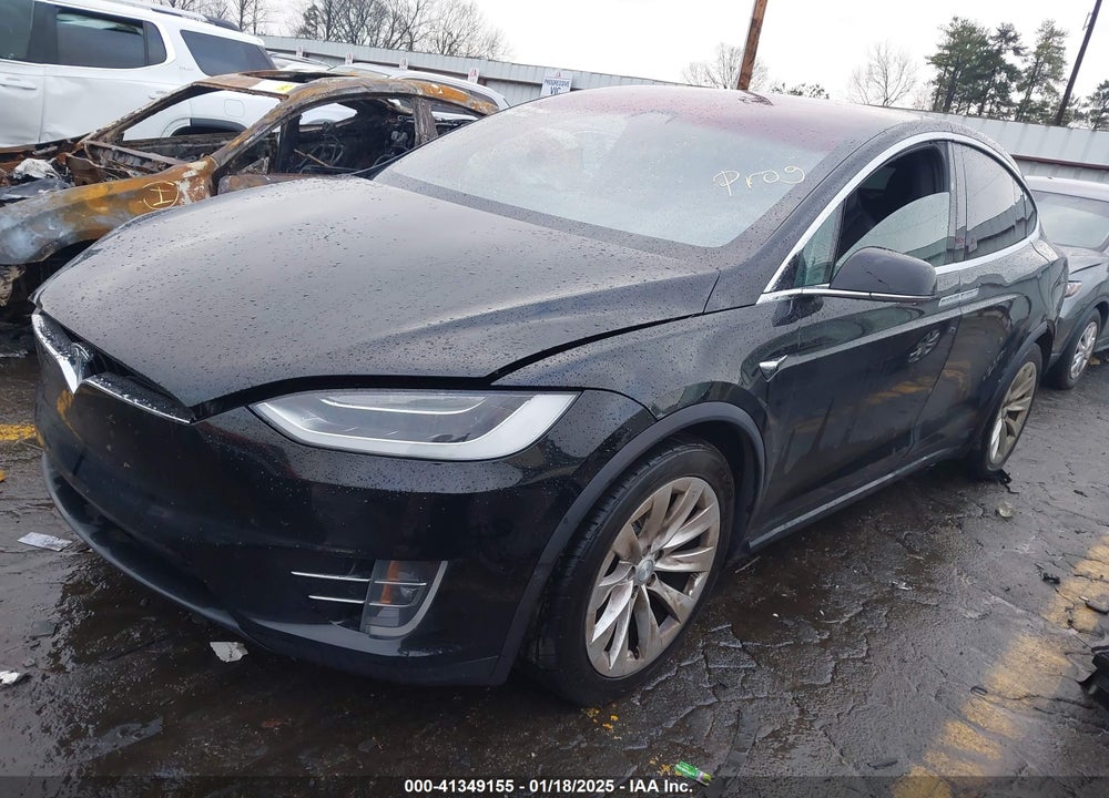 2018 TESLA MODEL X 100D/75D/P100D VIN: 5YJXCBE2XJF118152
