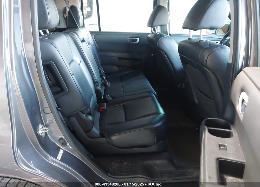 2014 HONDA PILOT EX-L VIN: 5FNYF4H75EB034969