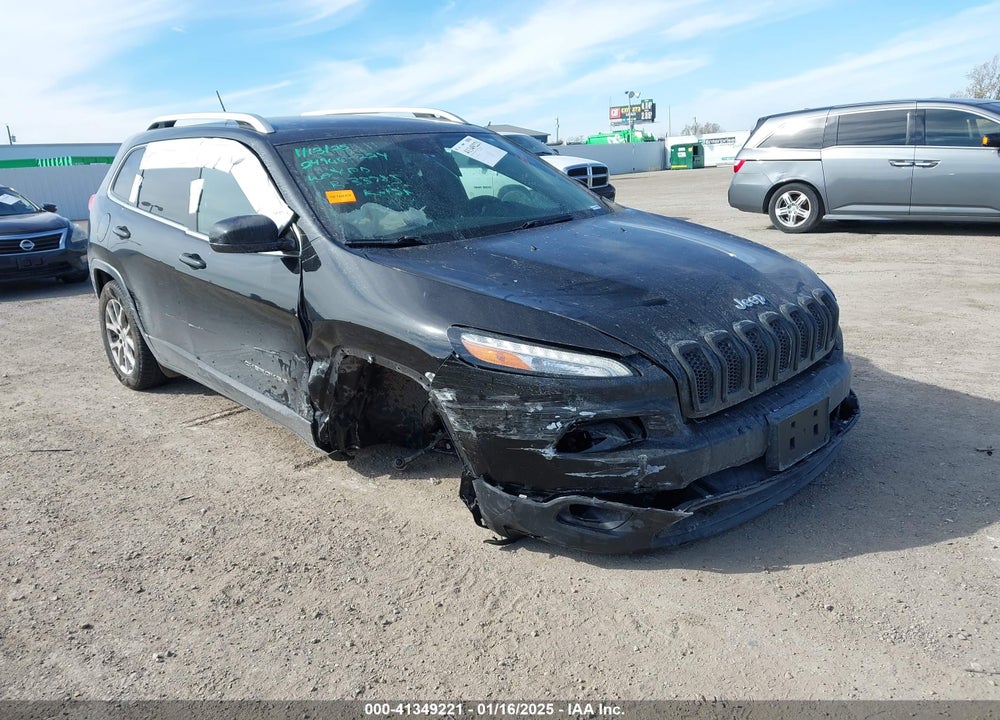 2018 JEEP CHEROKEE LATITUDE FWD VIN: 1C4PJLCB4JD513384