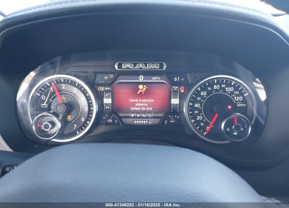 2019 RAM 1500 LAIE  4X4 5'7 BOX VIN: 1C6SRFJT6KN746850
