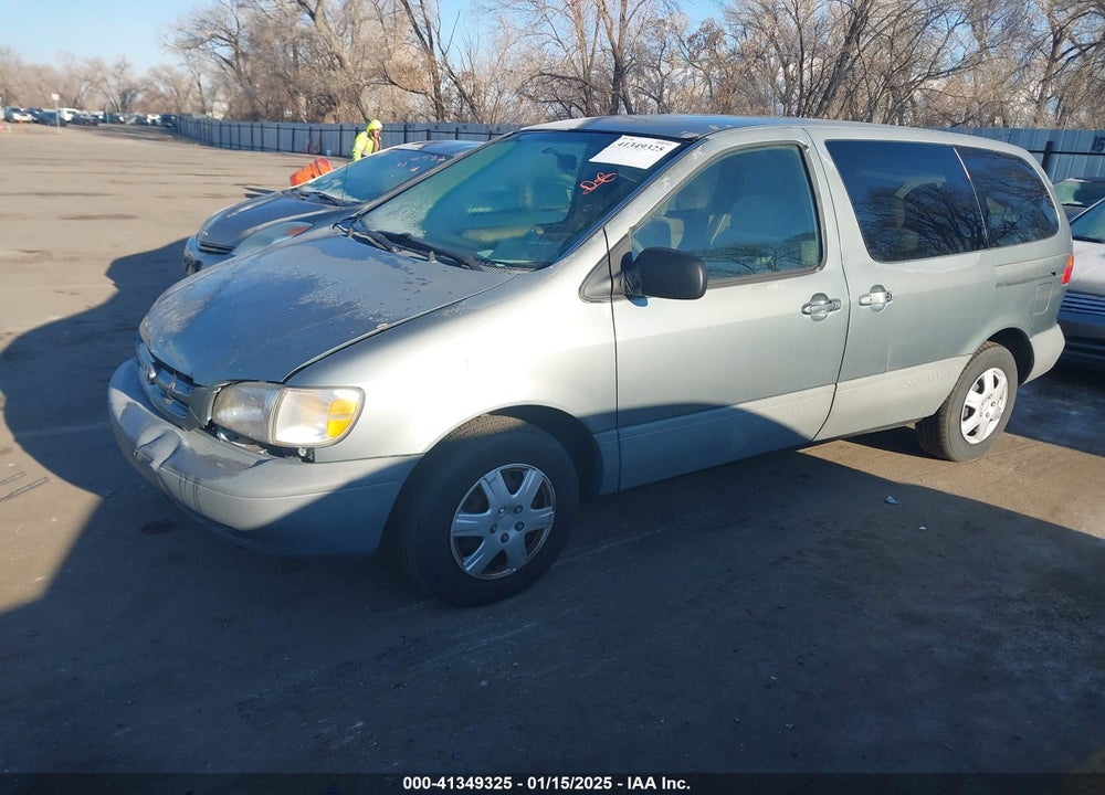 2000 TOYOTA SIENNA CE VIN: 4T3ZF19C7YU297719