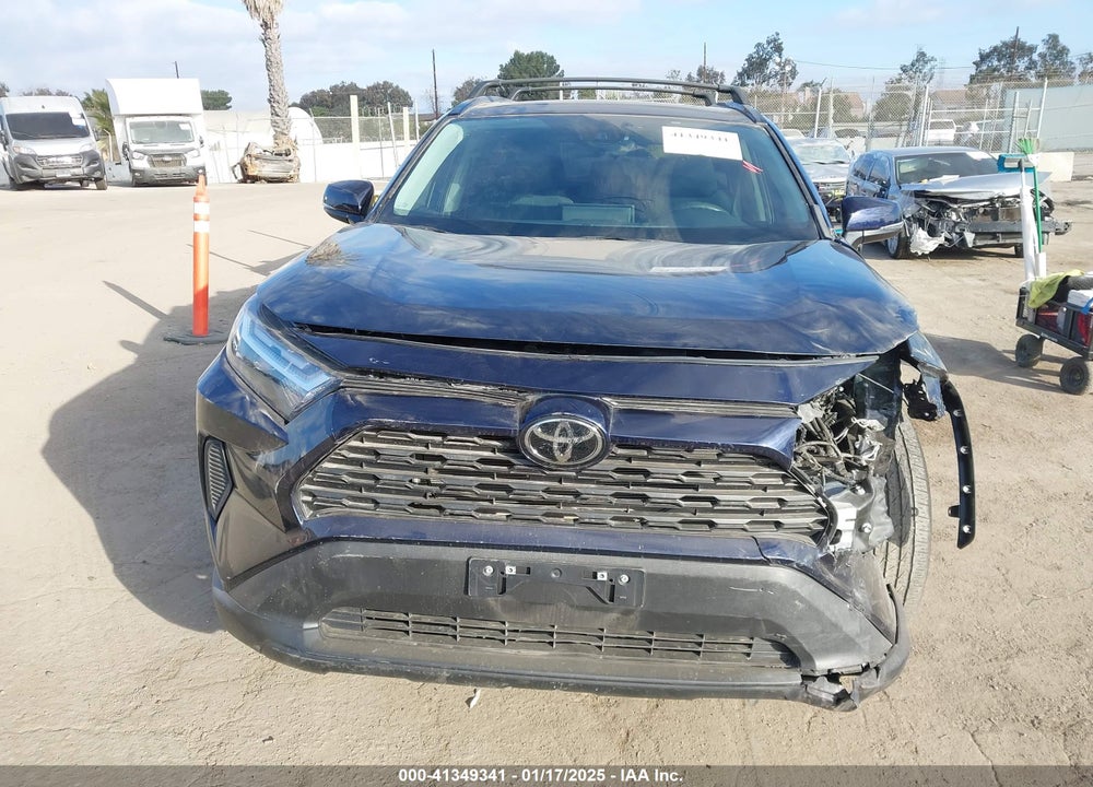2022 TOYOTA RAV4 XLE VIN: 2T3W1RFV1NW235413