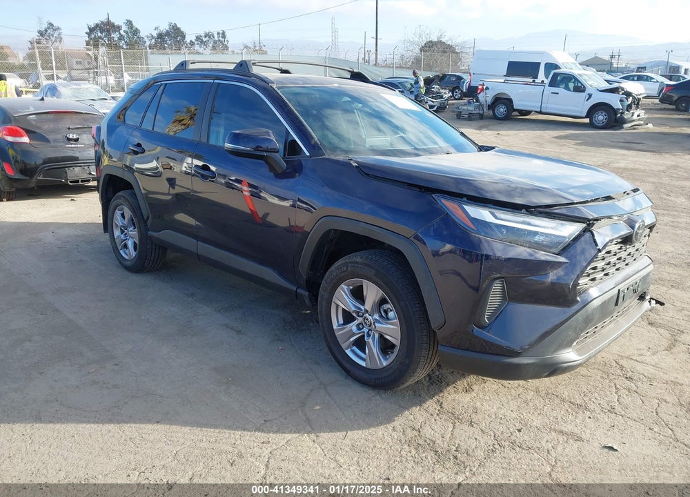2022 TOYOTA RAV4 XLE VIN: 2T3W1RFV1NW235413