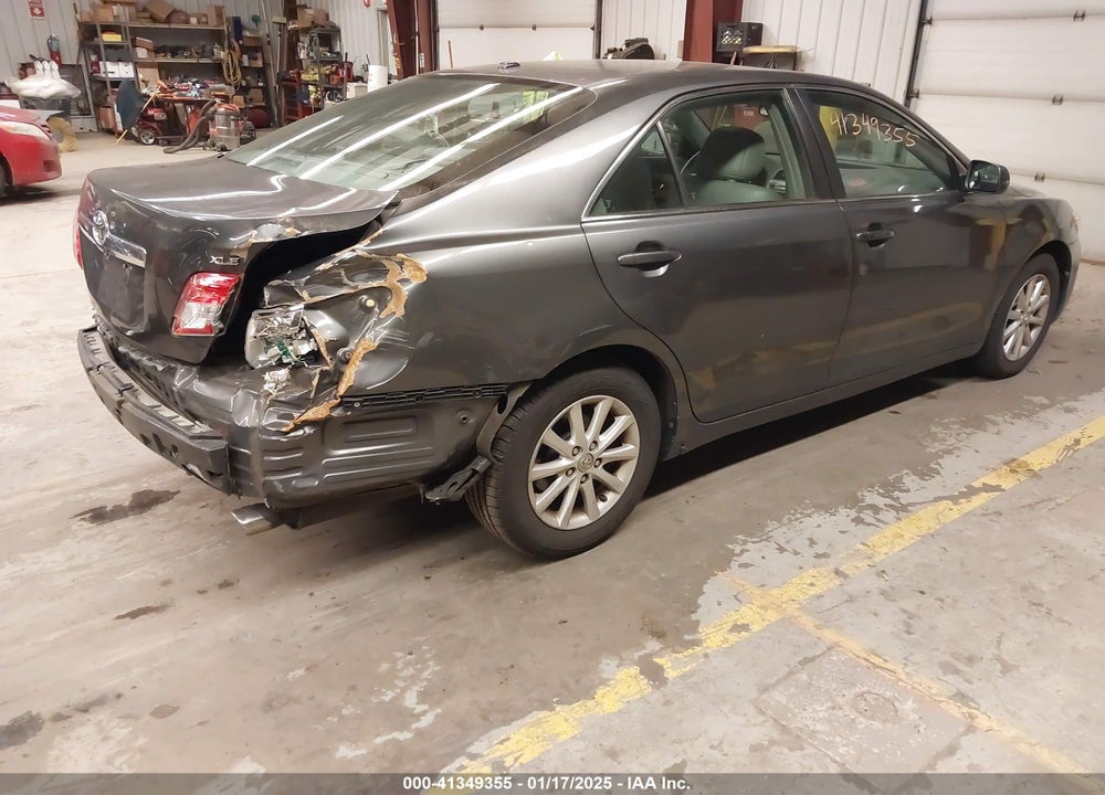 2011 TOYOTA CAMRY XLE VIN: 4T4BF3EK1BR188267