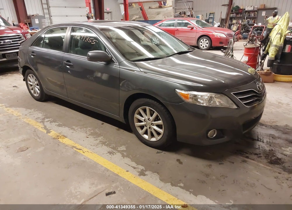 2011 TOYOTA CAMRY XLE VIN: 4T4BF3EK1BR188267