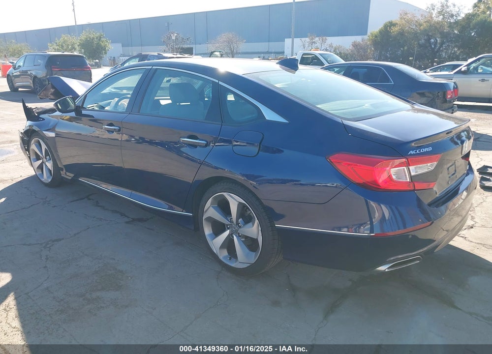 2018 HONDA ACCORD VIN: 1HGCV1F94JA081639