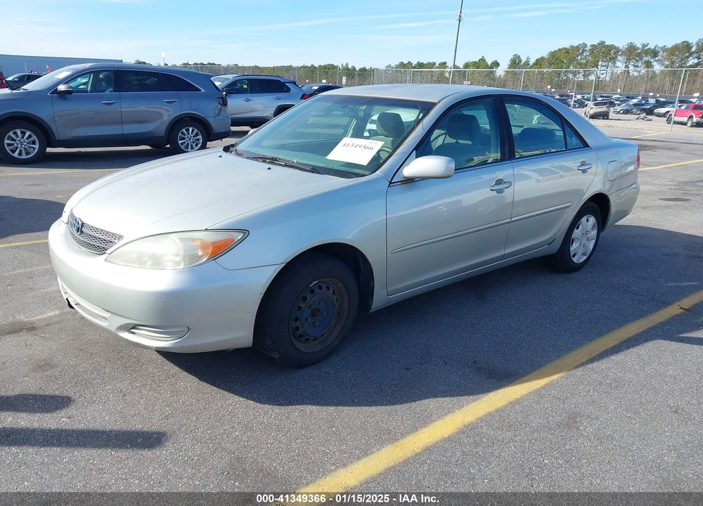 2004 TOYOTA CAMRY LE VIN: JTDBE32K240282318