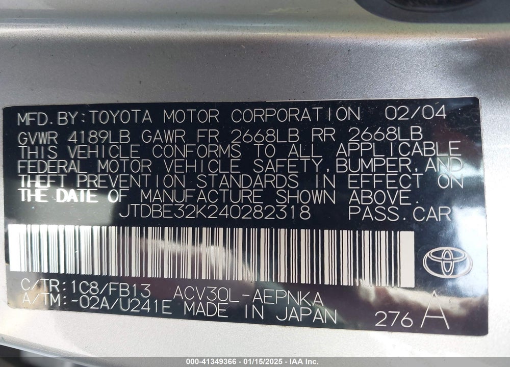 2004 TOYOTA CAMRY LE VIN: JTDBE32K240282318
