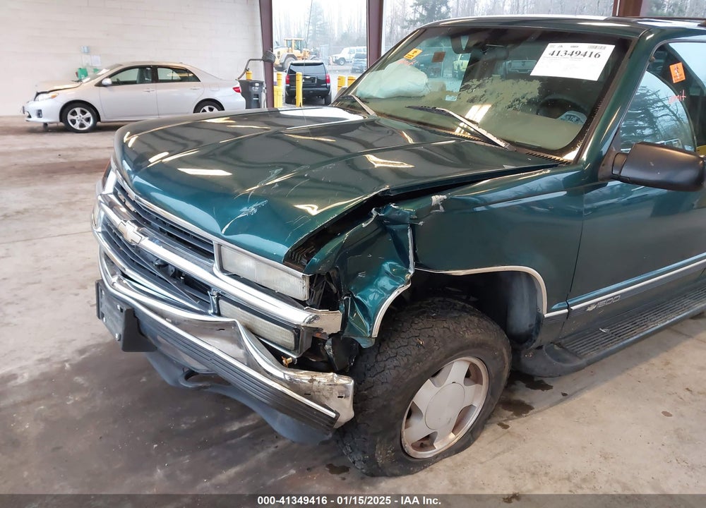 1997 CHEVROLET SUBURBAN 1500 VIN: 3GNFK16R6VG118242