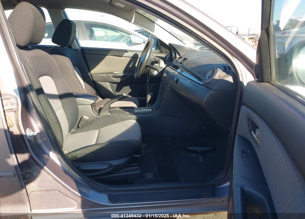 2006 MAZDA 3 I VIN: JM1BK12G061446249