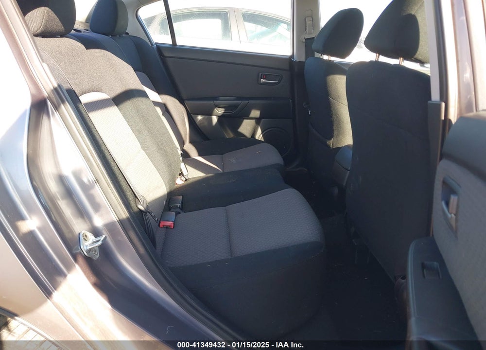2006 MAZDA 3 I VIN: JM1BK12G061446249