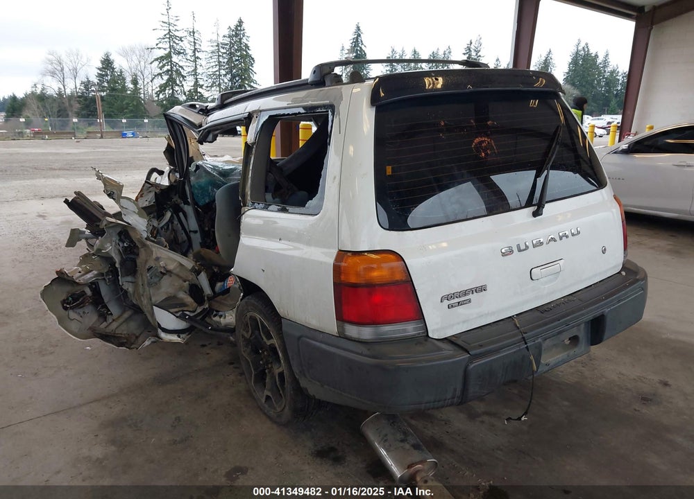 2000 SUBARU FORESTER VIN: JF1SF6351YH724395