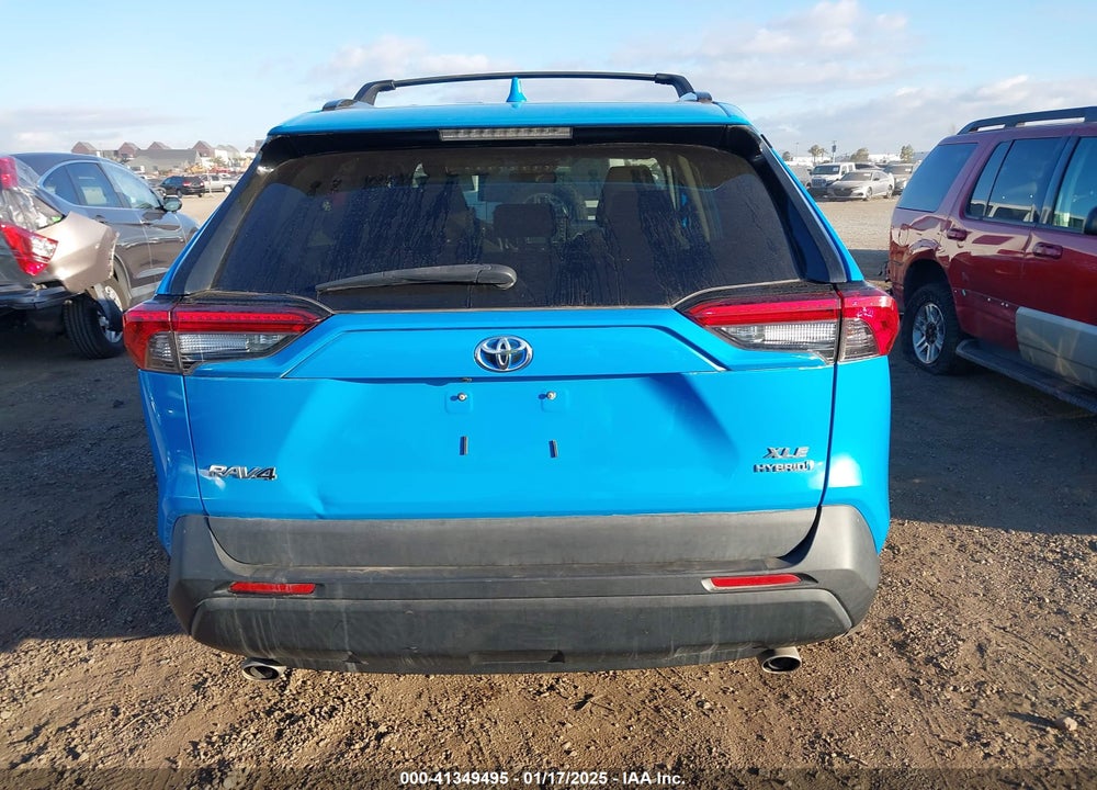 2021 TOYOTA RAV4 HYBRID XLE VIN: 4T3R6RFV1MU008042