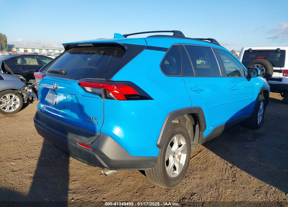 2021 TOYOTA RAV4 HYBRID XLE VIN: 4T3R6RFV1MU008042