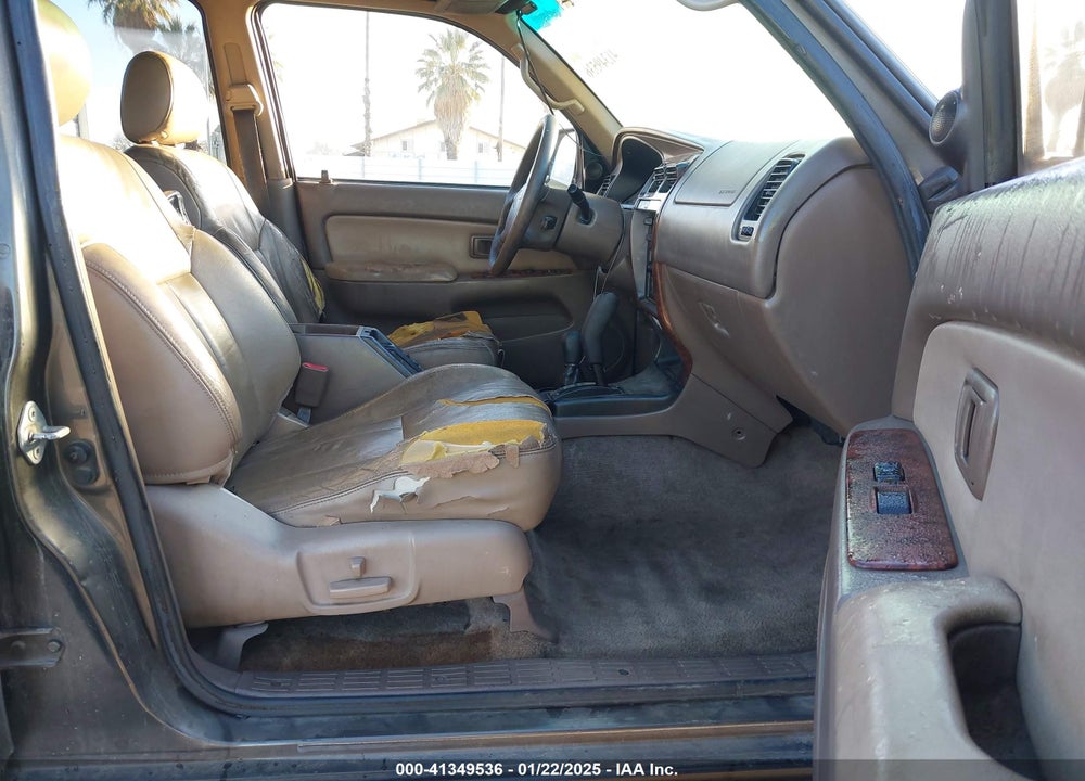 1998 TOYOTA 4RUNNER SR5 V6 LIMITED VIN: JT3HN87R0W0189611