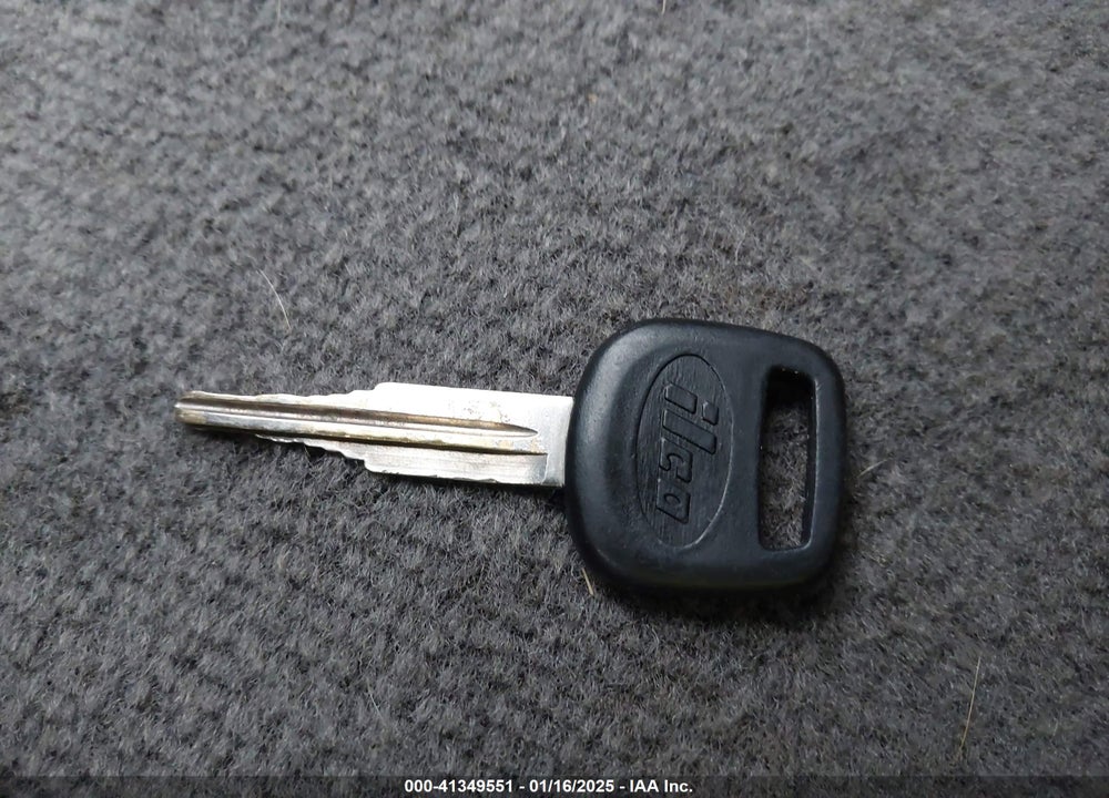 1991 TOYOTA PREVIA LE VIN: JT3AC12R3M0005605
