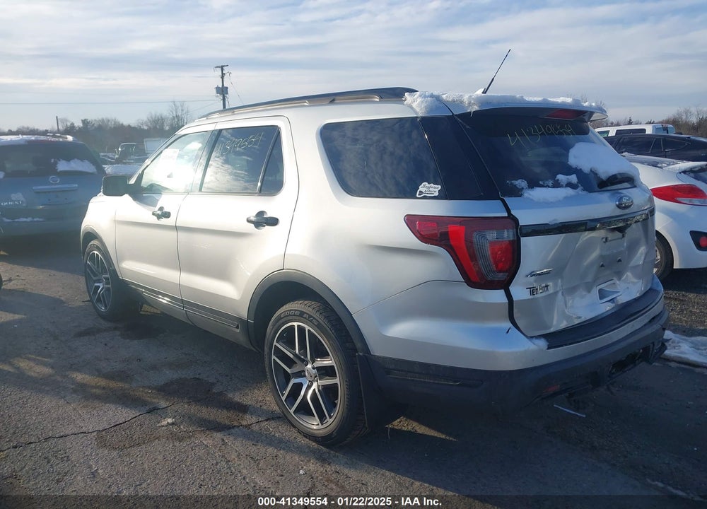 2018 FORD EXPLORER VIN: 1FM5K8GT4JGA75058