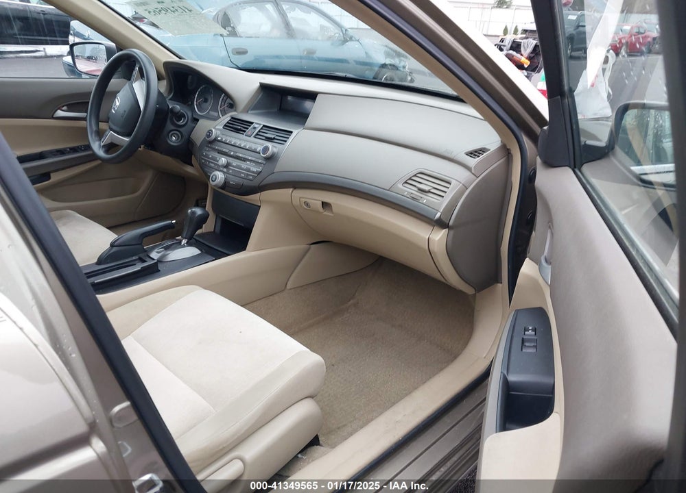 2009 HONDA ACCORD VIN: 1HGCP26399A007608