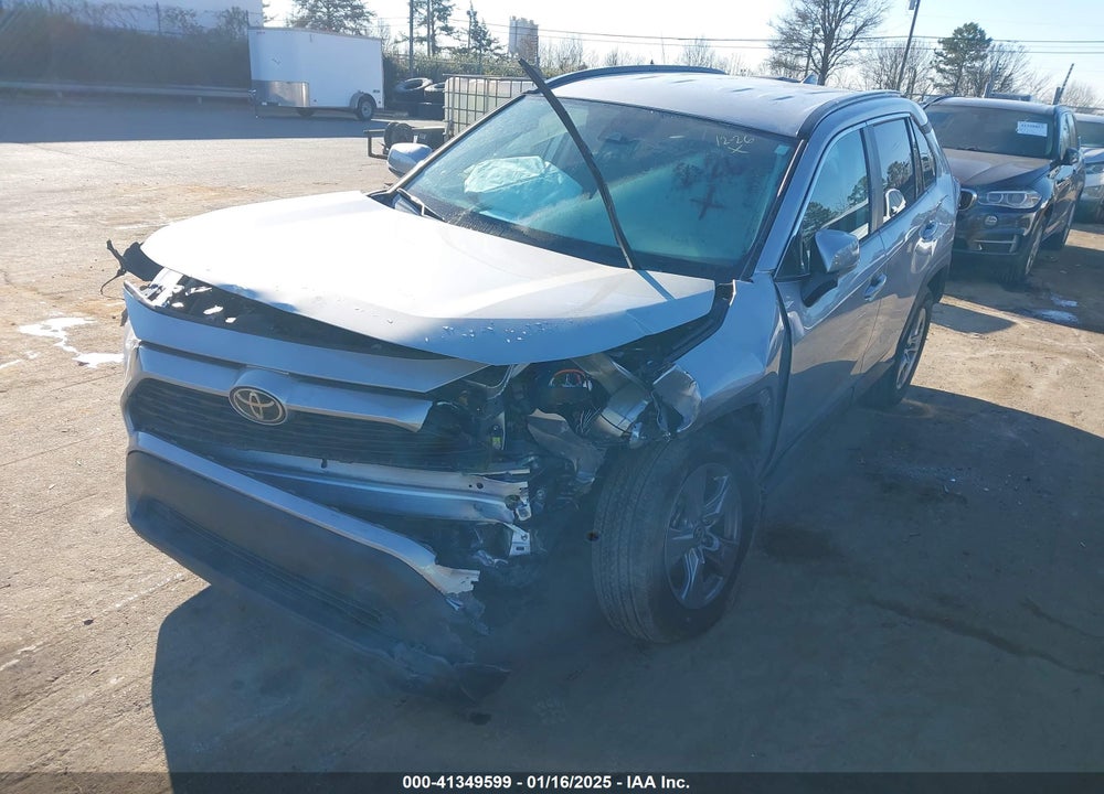 2024 TOYOTA RAV4 XLE VIN: 2T3W1RFV6RW324870
