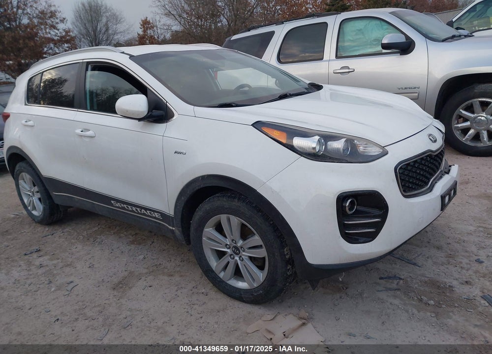 2017 KIA SPORTAGE LX VIN: KNDPMCAC8H7271355