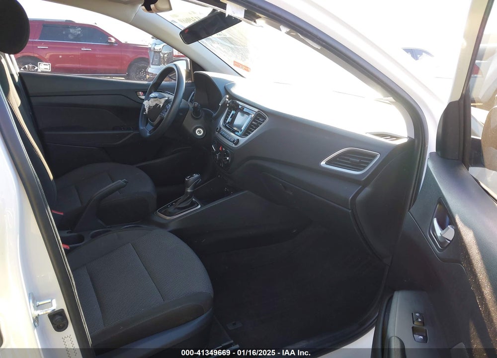 2021 HYUNDAI ACCENT VIN: 3KPC24A68ME144555