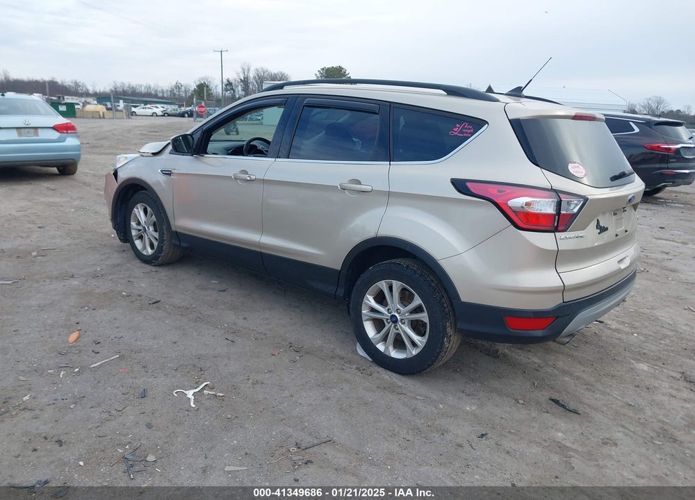 2018 FORD ESCAPE SEL VIN: 1FMCU0HD2JUC45302