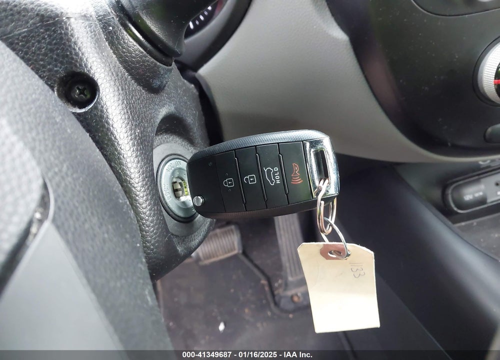 2015 KIA SOUL VIN: KNDJP3A55F7221718