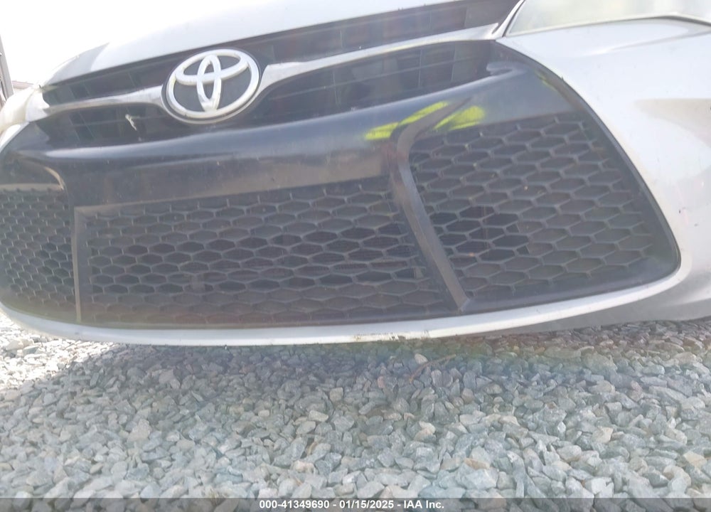 2016 TOYOTA CAMRY SE VIN: 4T1BF1FK1GU244907
