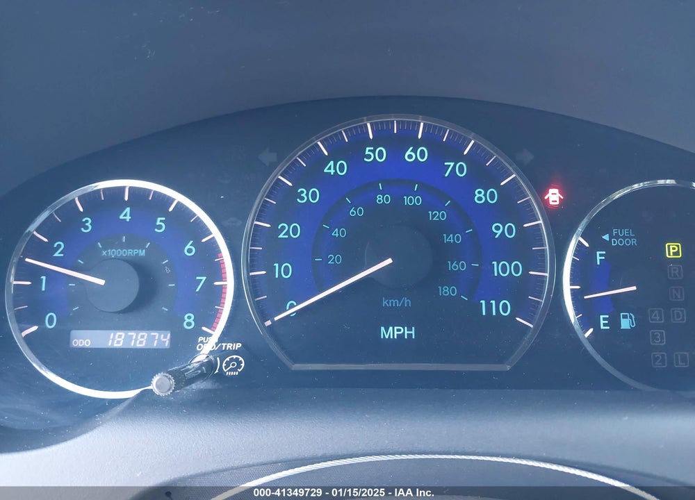 2010 TOYOTA SIENNA XLE/XLE LIMITED VIN: 5TDDK4CC3AS032755