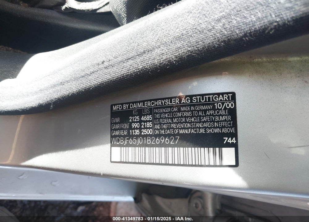 2001 MERCEDES-BENZ E 320 VIN: WDBJF65J01B269627