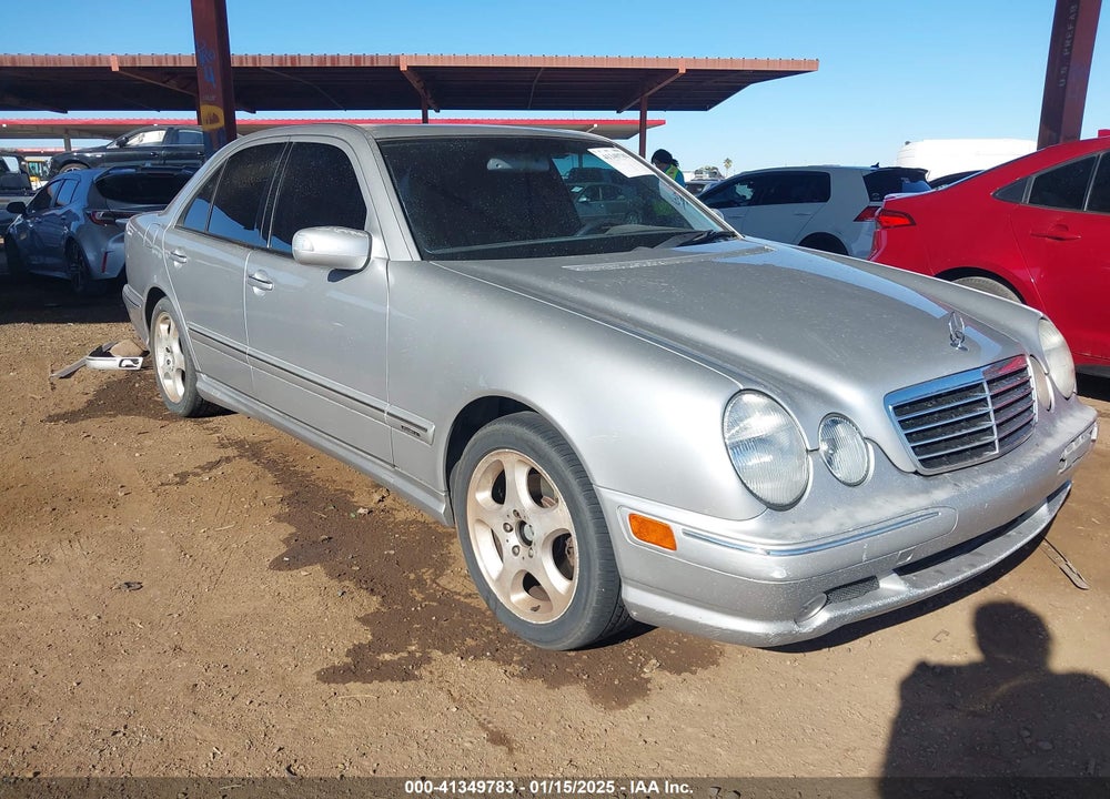 2001 MERCEDES-BENZ E 320 VIN: WDBJF65J01B269627