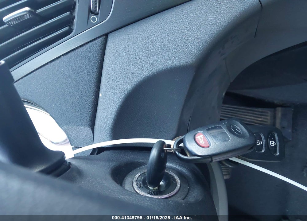 2014 HYUNDAI SONATA GLS VIN: 5NPEB4AC4EH869193
