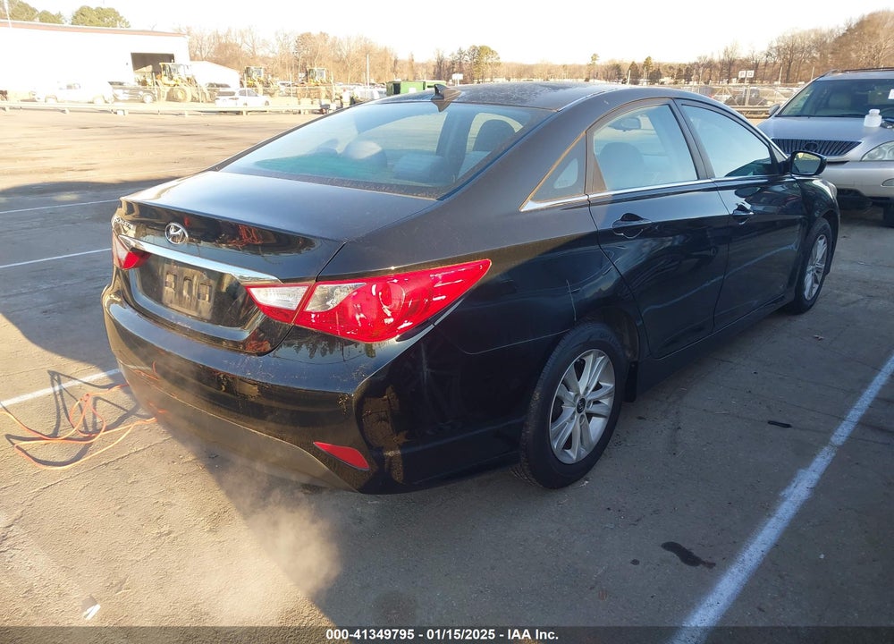 2014 HYUNDAI SONATA GLS VIN: 5NPEB4AC4EH869193