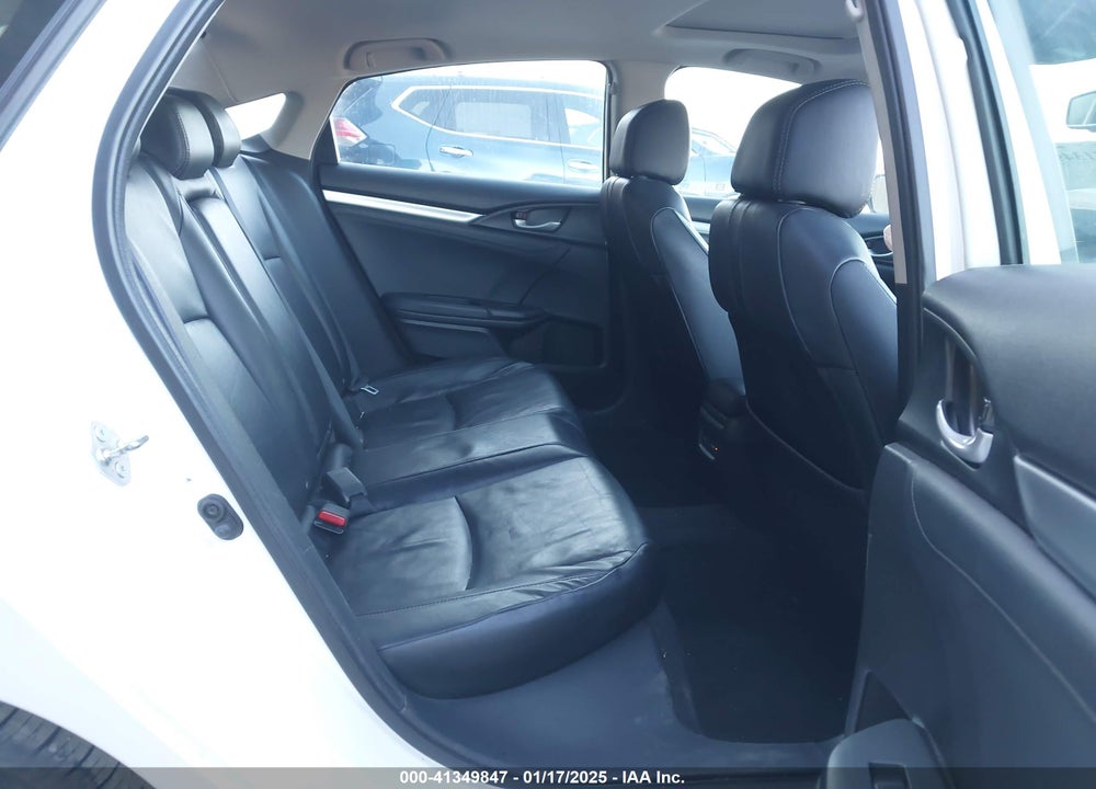 2018 HONDA CIVIC VIN: 19XFC1F95JE200619