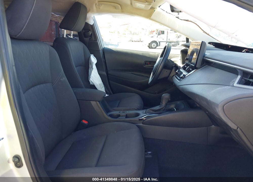 2024 TOYOTA COROLLA LE VIN: 5YFB4MDE7RP175682