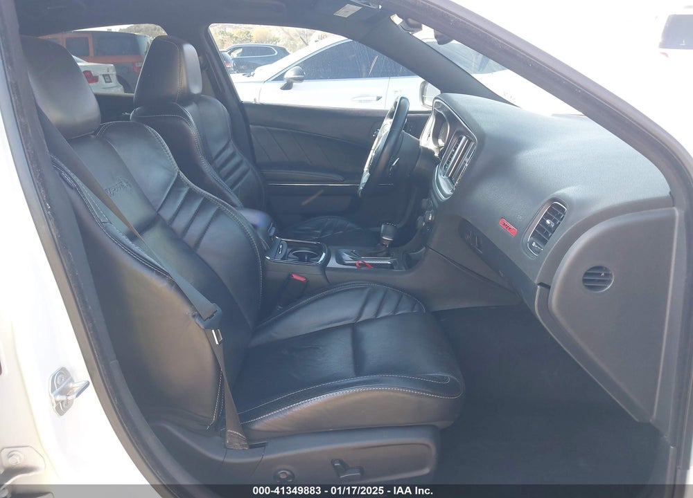 2018 DODGE CHARGER VIN: 2C3CDXL91JH215683