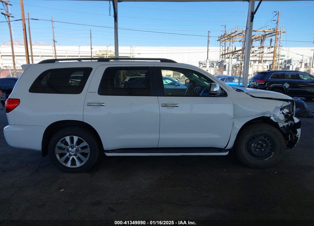 2010 TOYOTA SEQUOIA LIMITED 5.7L V8 VIN: 5TDKY5G10AS022656