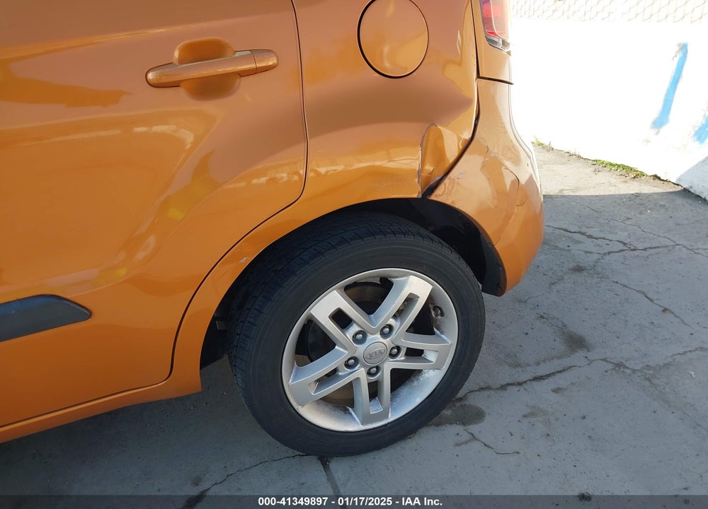 2011 KIA SOUL VIN: KNDJT2A20B7256091