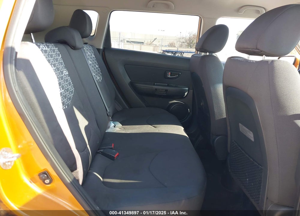 2011 KIA SOUL VIN: KNDJT2A20B7256091