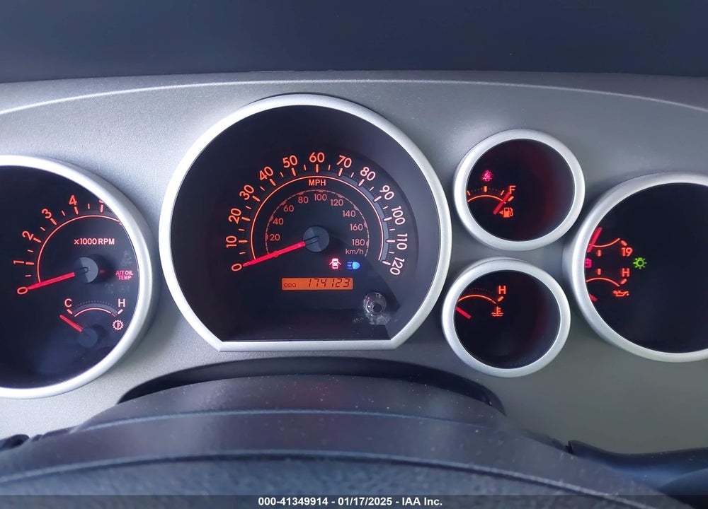2012 TOYOTA TUNDRA VIN: 5TFUY5F1XCX211919
