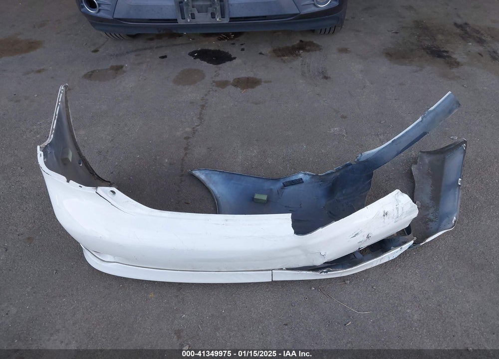 2010 TOYOTA COROLLA S VIN: 1NXBU4EE1AZ305554